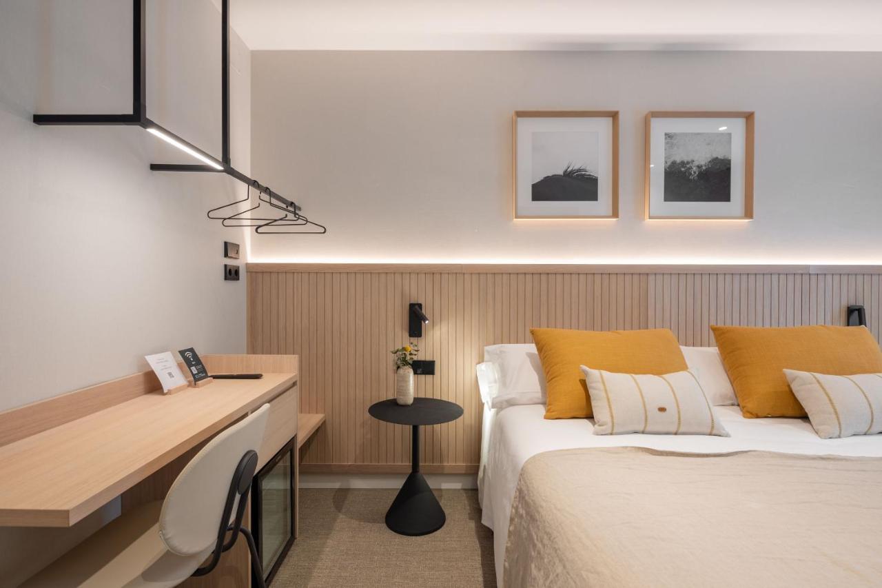 Nirea Hotel Витория Экстерьер фото