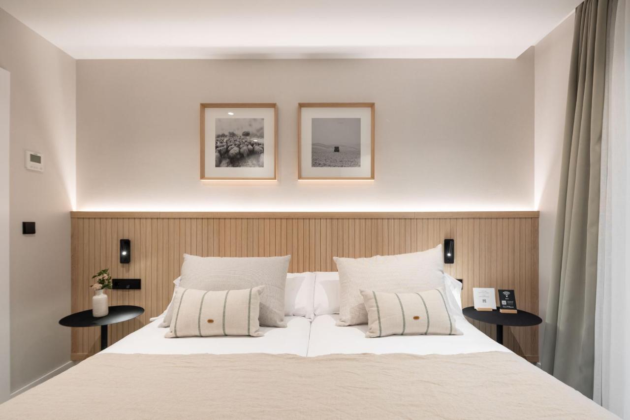 Nirea Hotel Витория Экстерьер фото
